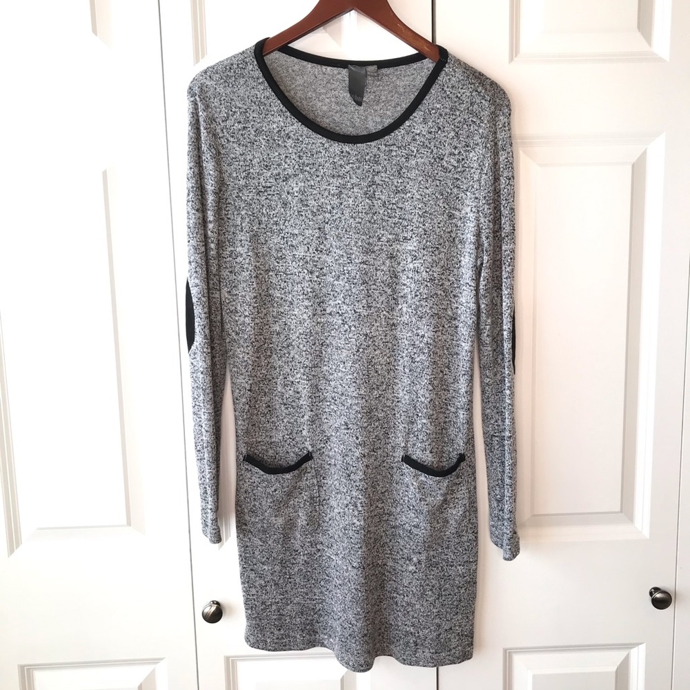 Quinn Tunic Sweater -M